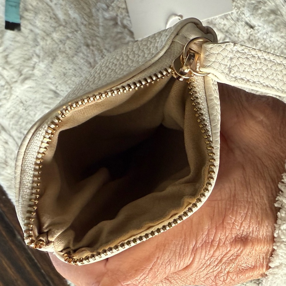 SKYLA 2-IN-1 GLASSES CASE HOLDER NWT - Picture 3 of 4